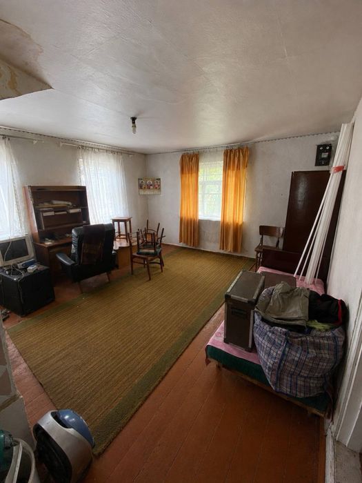 Продам будинок, в затишному районі, недалеко від центру м.Радомишль