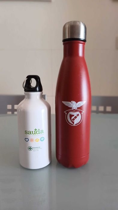 Lote de 2 Garrafas / Squeeze de Metal (SL Benfica + Saúda)