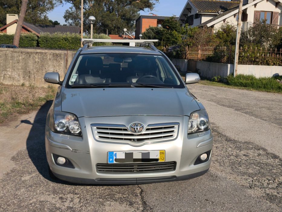 Toyota Avensis 2.0 D-4D — photo 3