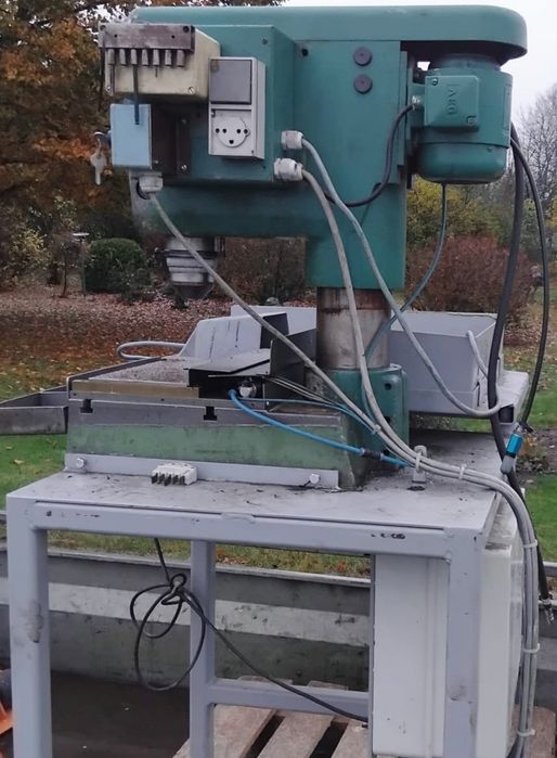 Nitowanica automatyczna Zaginarka gietarka do blachy walcarka 3 walce