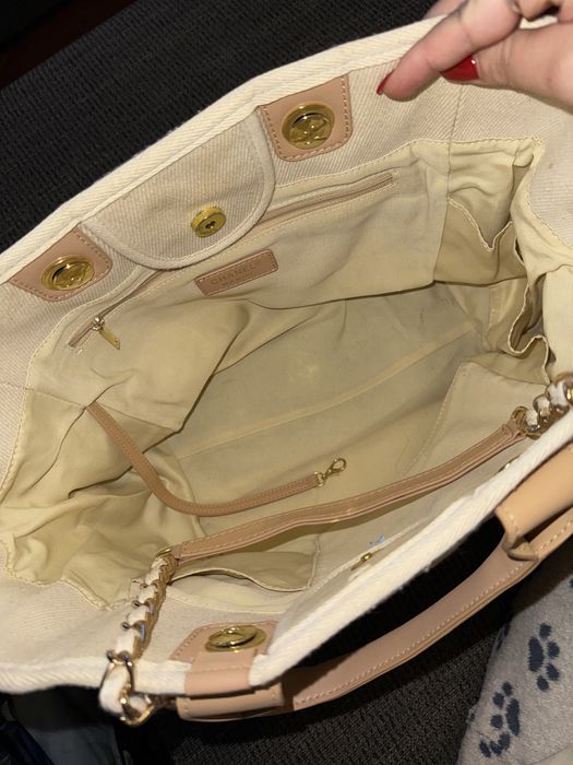 Mala Branca c/ Perolas Chanel