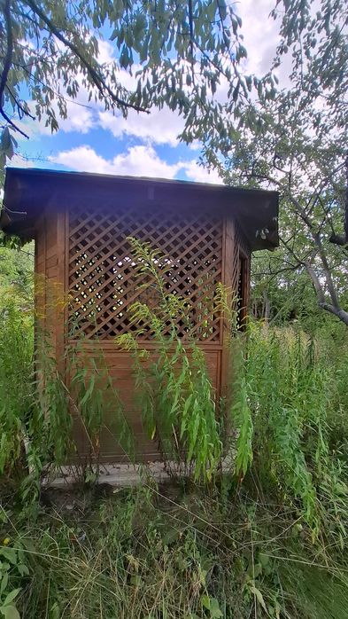 Продам дачу, участок Ледное, Бавария, метро Холодная Гора AN