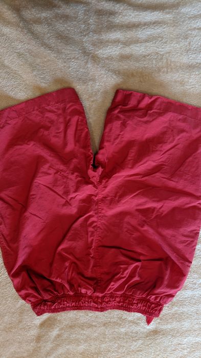 Продам червоні шорти на літо!