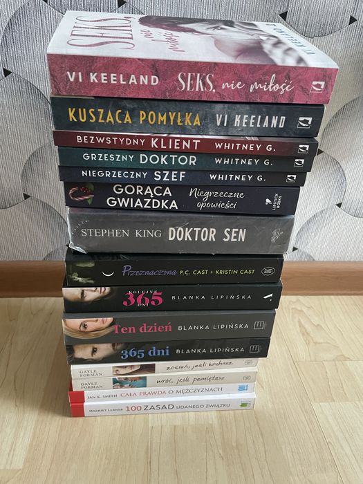 Książki różne rodzaje