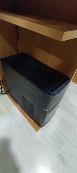 Продам системник + монитор 24 дюйми