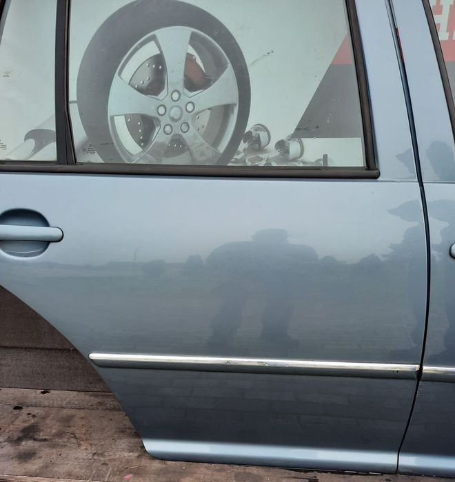 drzwi prawe przód tył vw bora golf iv kombi lb5x