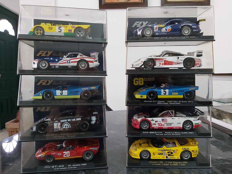 Carros de pista escala 1:32