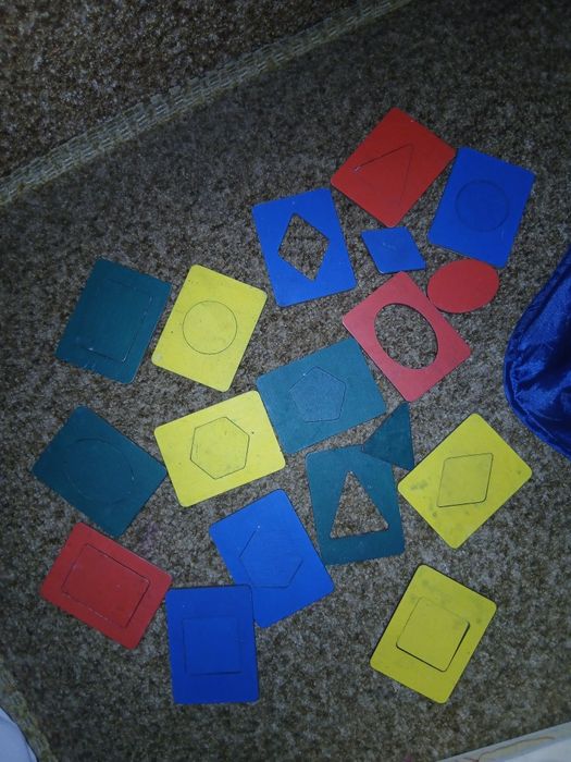 Дерев'яні розвиваючі іграшки