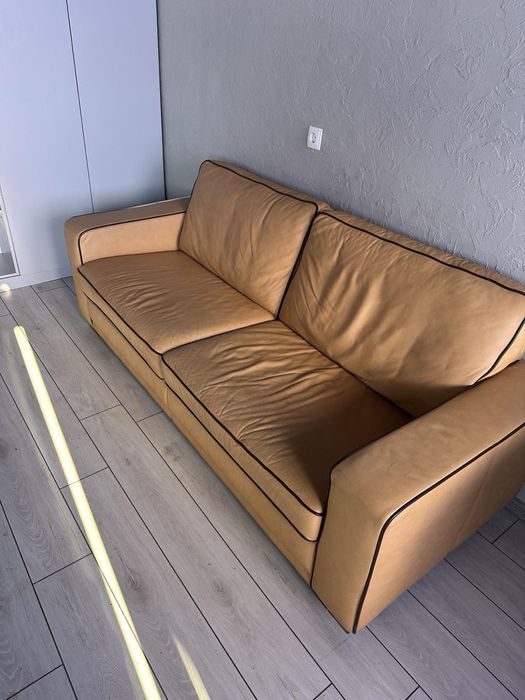 Шкіряний диван для дому та офісу