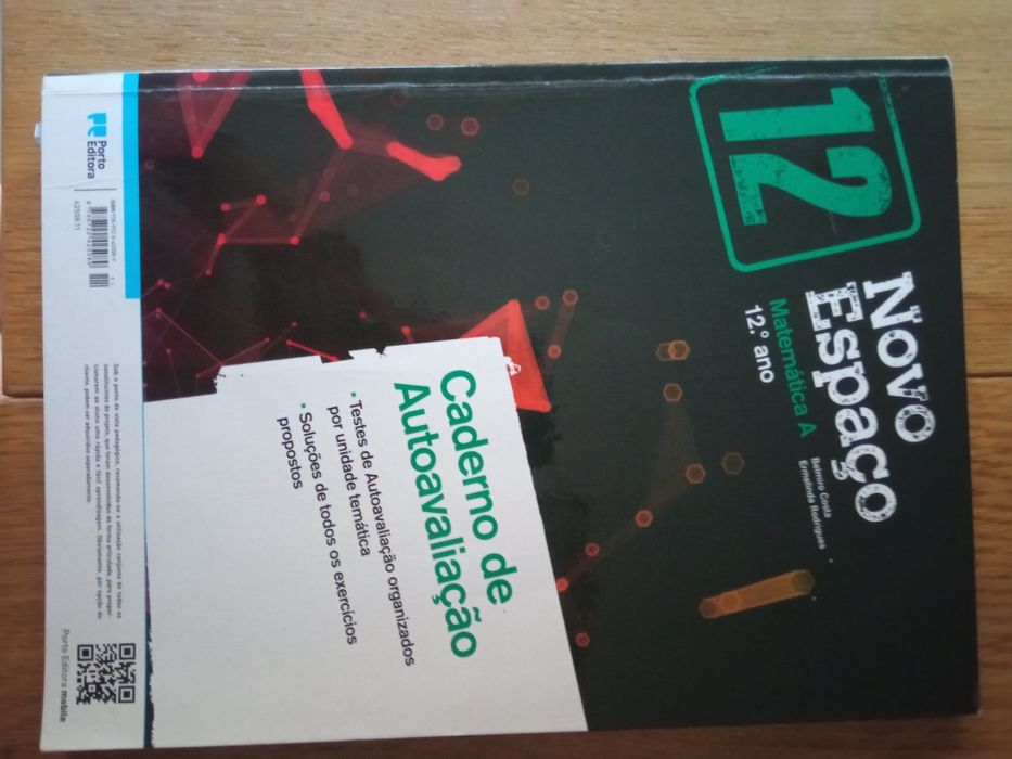 Livro de exercícios de matemática 12 ano