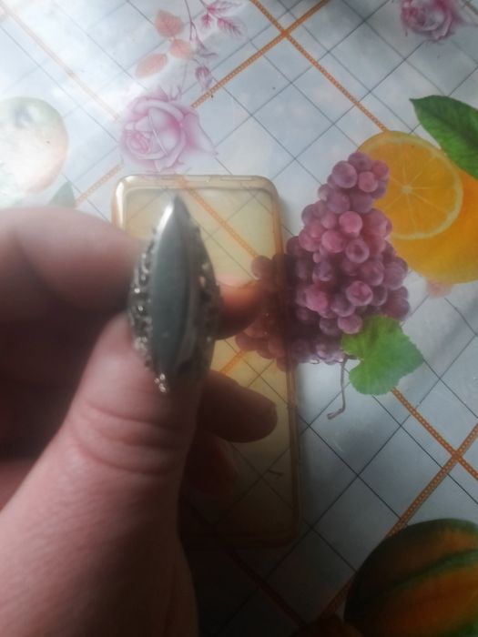 Продам  перстень.