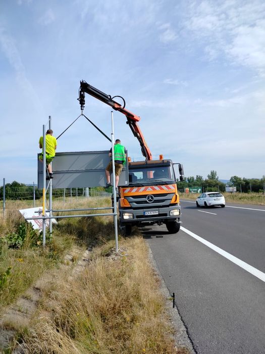 Transport 4X4 /Wywrotka/Usługi HDS/Koparko ładowarka