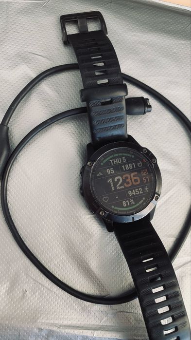 Garmin Fenix 6 Sapphire 47 mm – pełna sprawność, oryginalny kabel