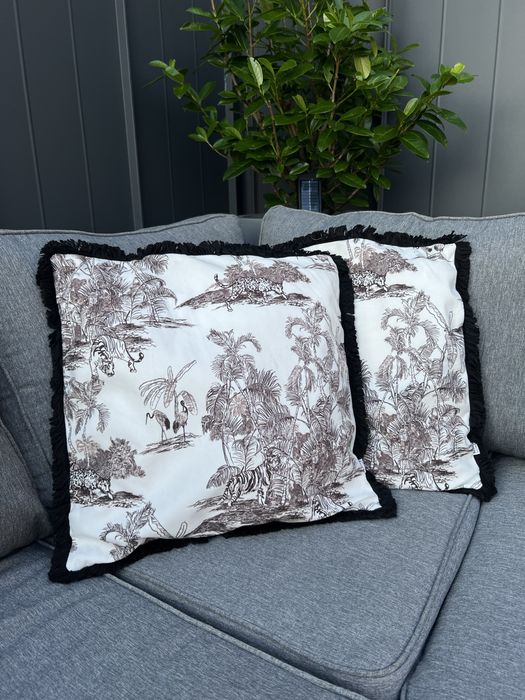 Dwie poszewki na poduszki z motywem Safari Sinsay