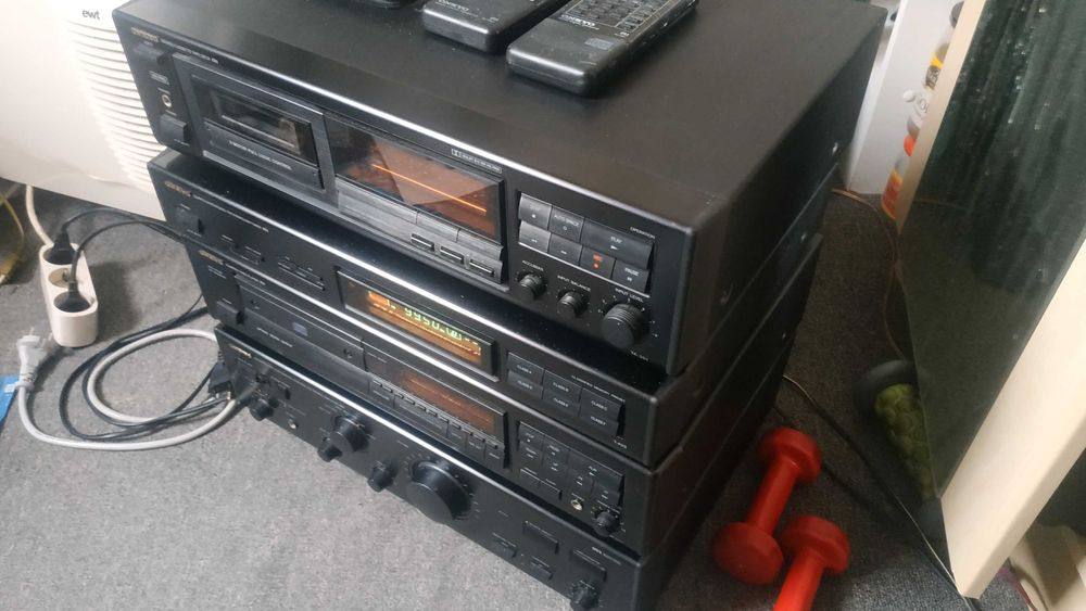 Wieża Hi Fi Onkyo. Wzmacniacz, Tuner, CD, Casette deck