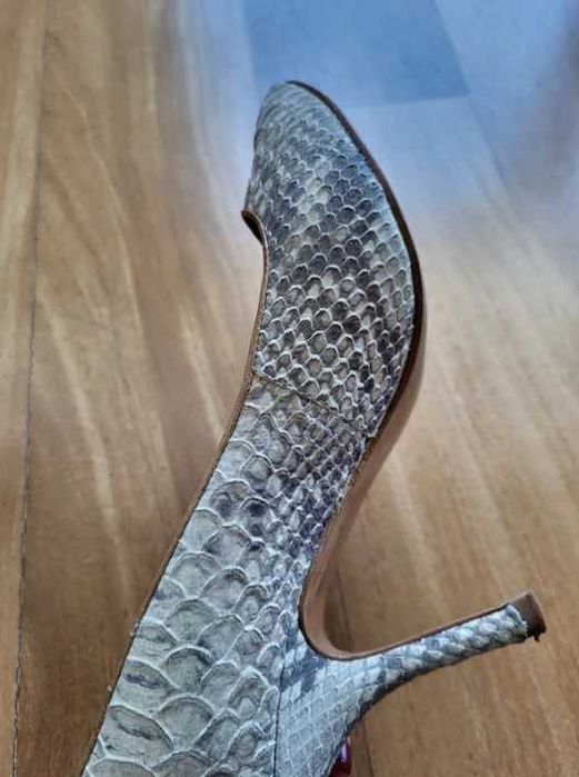 Sapatos Pele Imitação Crocodilo Cinza - ZARA
