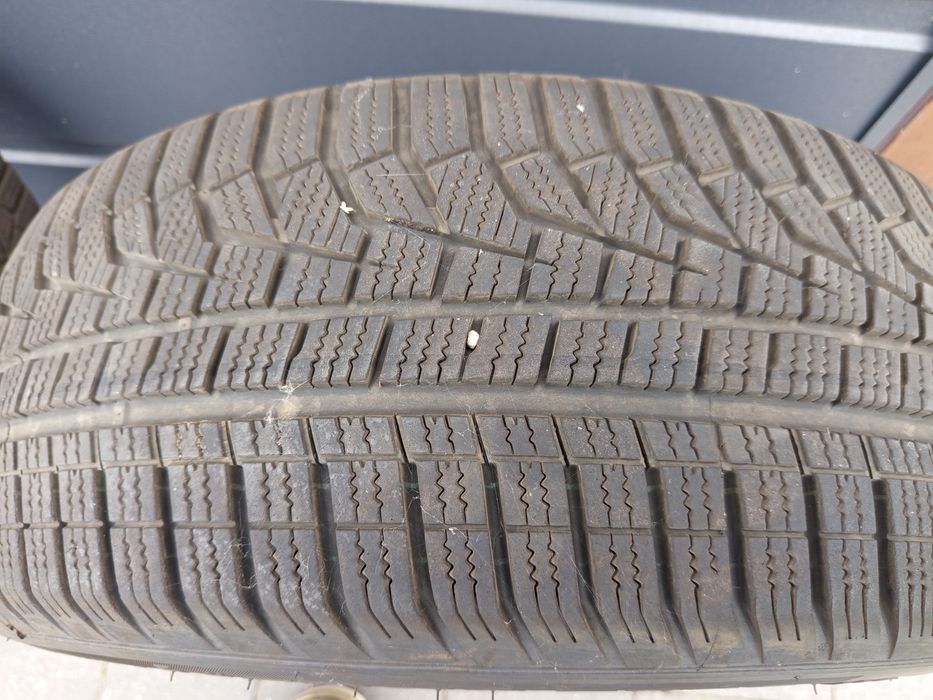 Opony zimowe Hankook 205/55/17  7mm