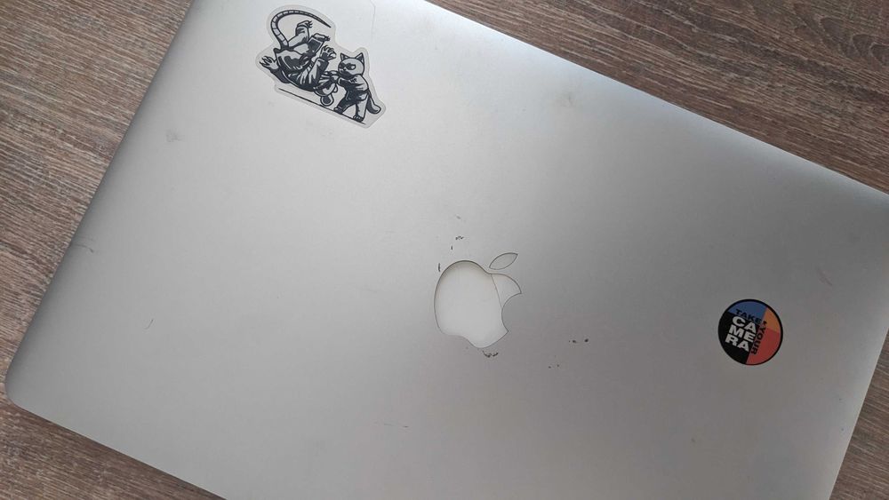 Macbook pro, early 2013, на запчастини