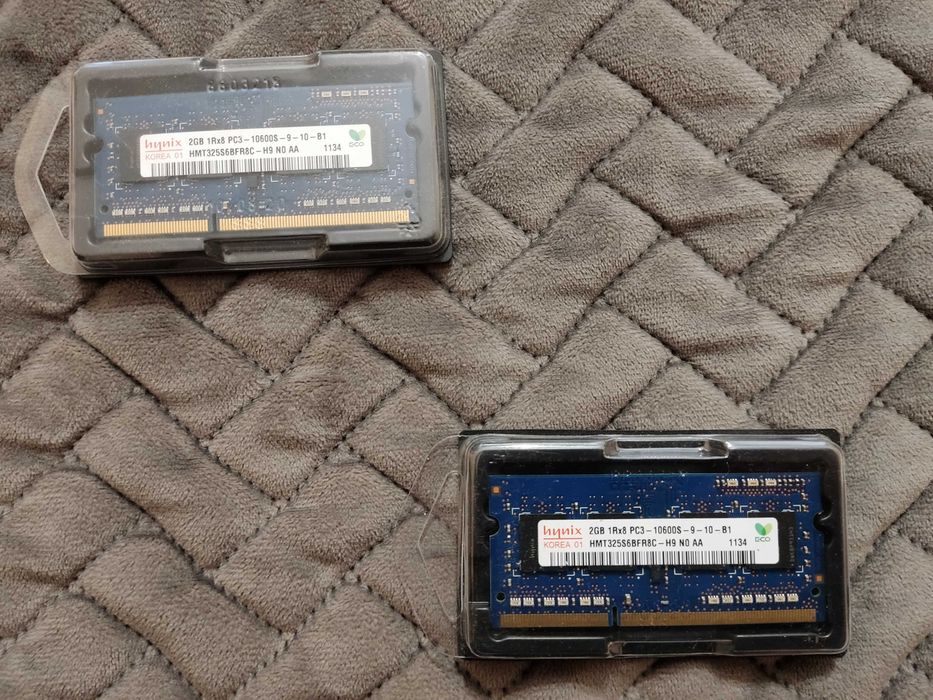 Модуль памяти SODIMM HYNIX 2GB 1Rx8 PC3-10600S-9-10-B1 DDR3 1333Mhz