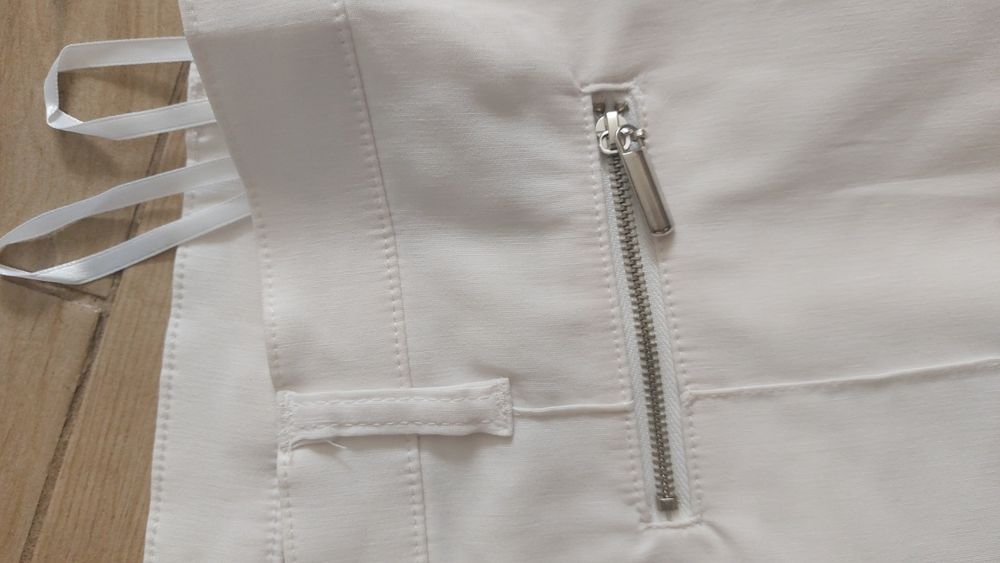 Spodnie długie białe bonprix collection 42