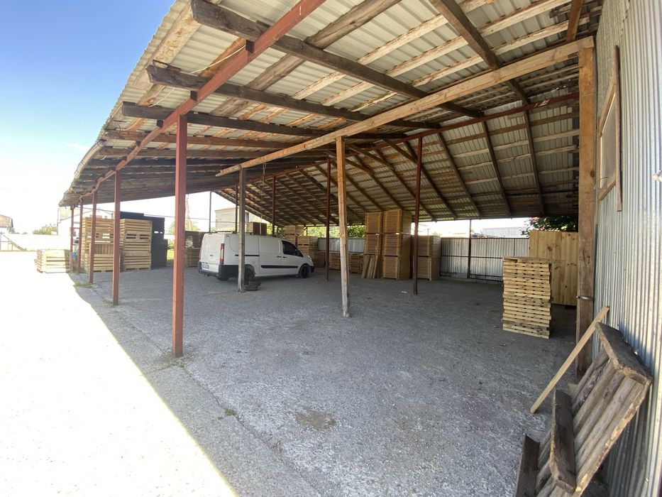 Оренда території з приміщеннями під склад і виробництво Львівська обл