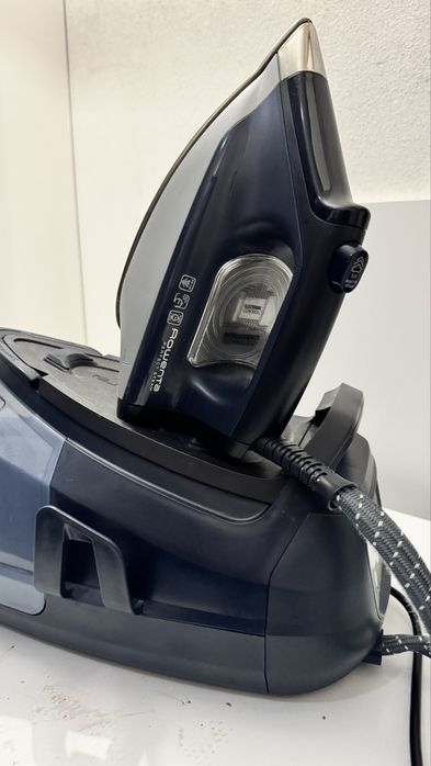 Vendo Ferro com caldeira Rowenta (lêr anúncio)