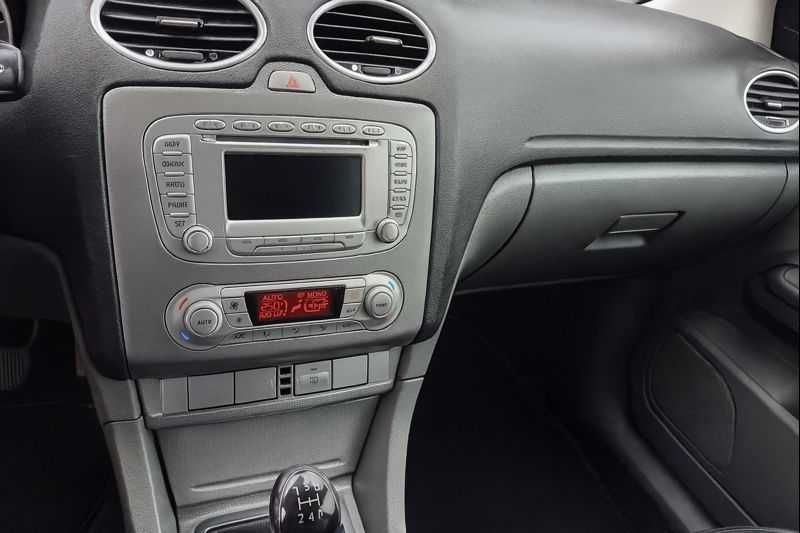 Ford Focus Mk2 1,8 b 2010 rok zadbany klima hak opłacony