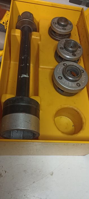 Zestaw głowic szybkowymiennych REMS S (NPT 3/8"- 1/2" - 3/4"  – nr kat. 520056