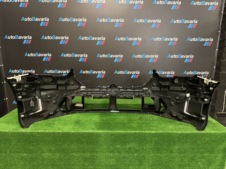 Передній бампер BMW 5 G90, G91