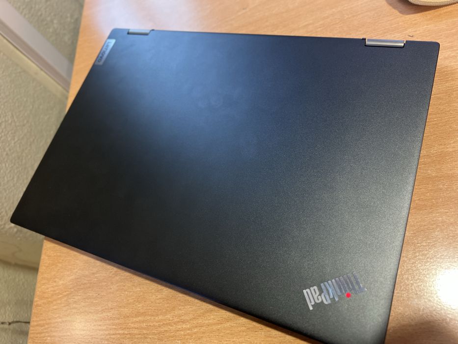 Lenovo L13 Yoga 2025 i7-1355U 16GB ram 1TB como novo