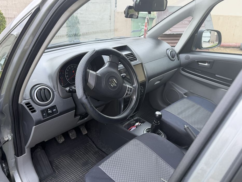 Suzuki SX4 1.6 benzyna 2008 rok