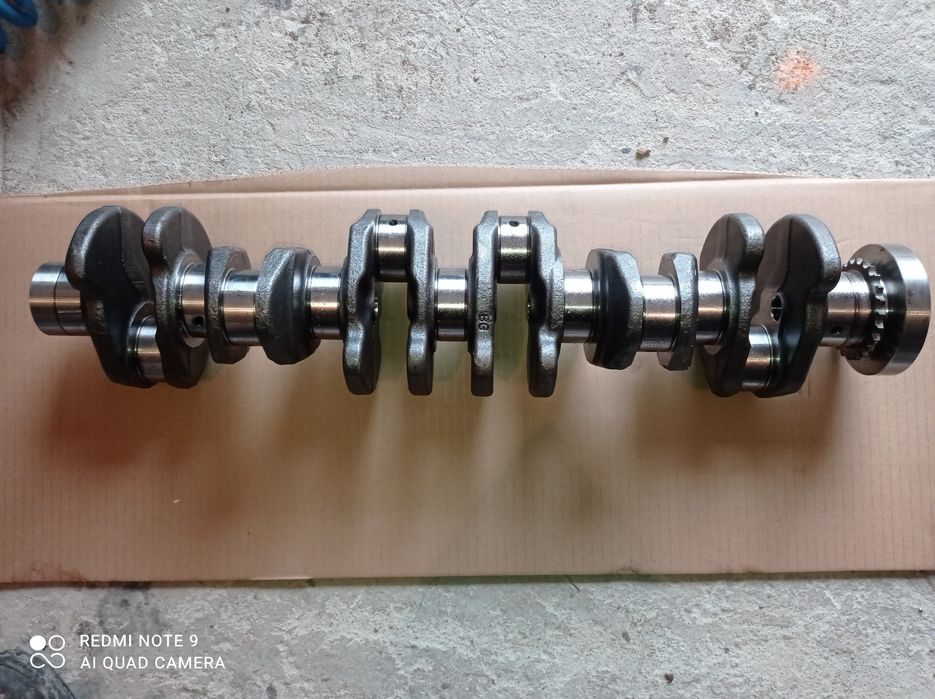 Nowy Wał korbowy Mercedes 3.0 CDI OM656 929 W222  R656