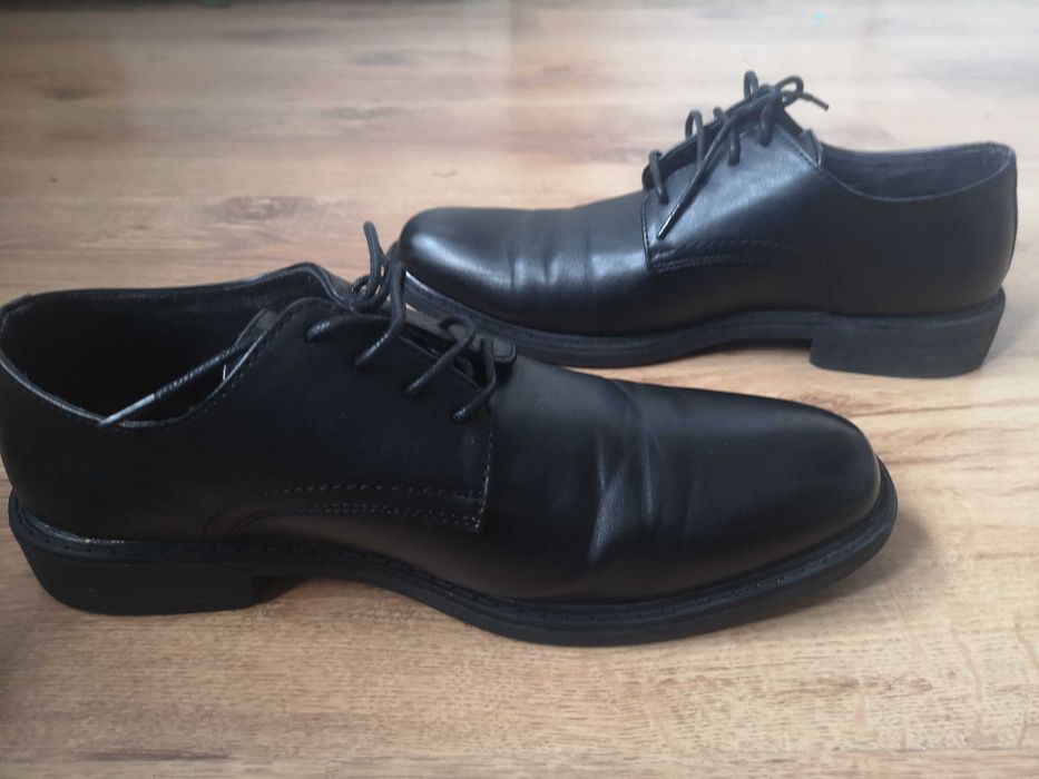Buty 39 komunia eleganckie