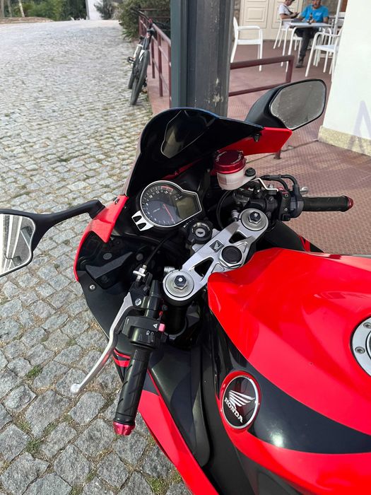 HONDA CBR 1000 Fireblade
