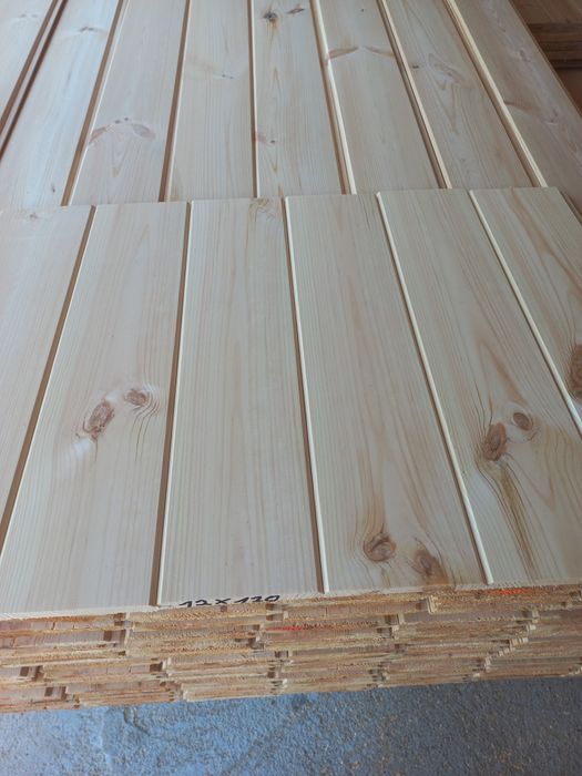 Producent boazeria, szalówka, podbitka sosnowa 1 gat Gr. 12mm x 120mm