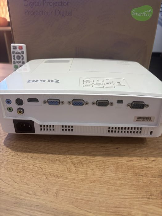 Projektor Benq MW529