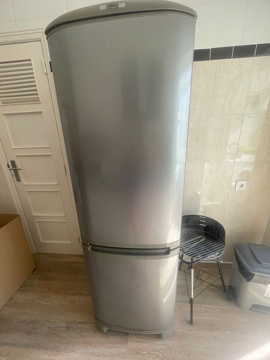 Vende-se mobilia de casa