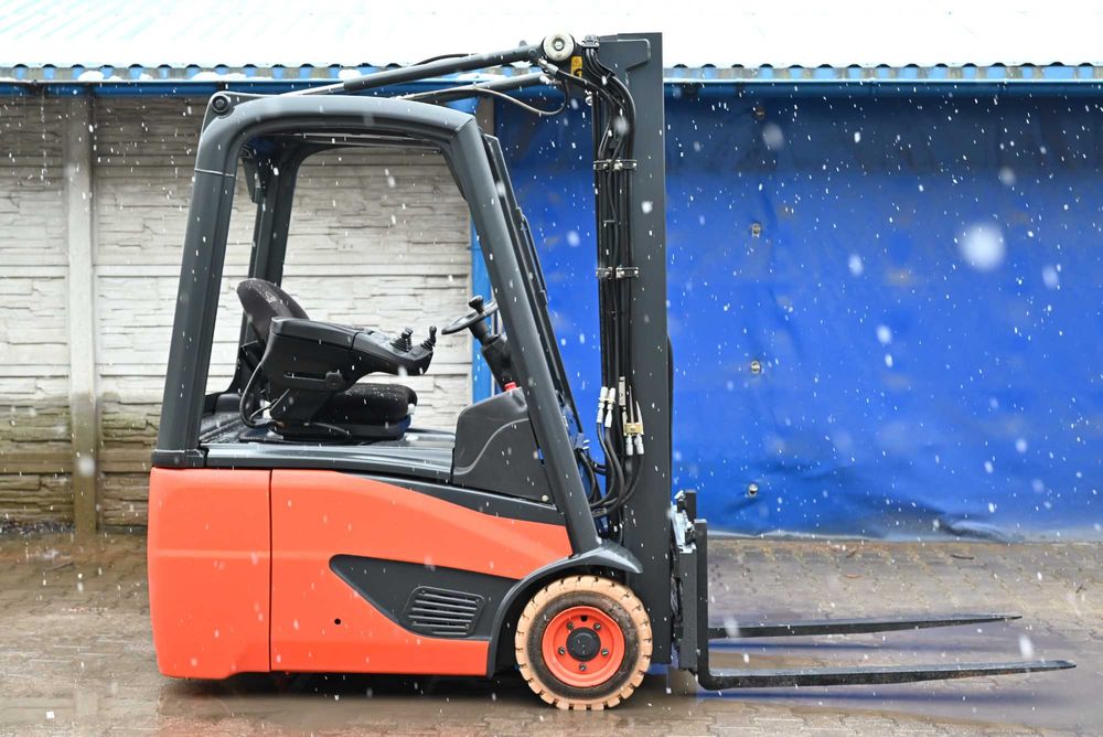 Wózek widłowy Linde E14 Triplex 477 cm 2014 rok Tylko 1900mth FHP 451