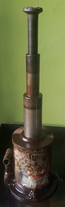 Lewarek podnośnik 10t dwutłokowy