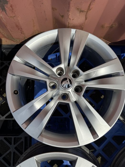 Диски R18 18 5 112 Skoda Шкода Карок Karoq Kodiaq Кодіак Октавія Octavia Superb Yeti суперб Enyaq