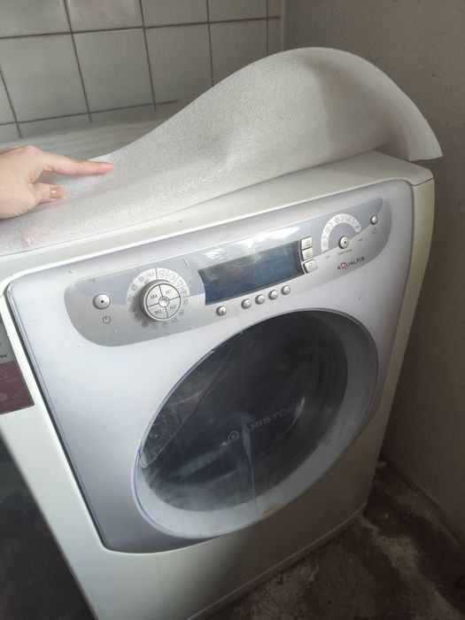 Pralka Ariston uszkodzona