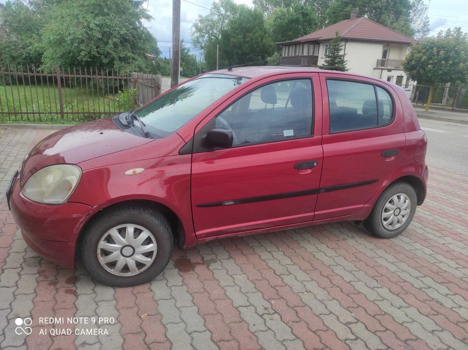 Samochód  osobowy Toyota Yaris