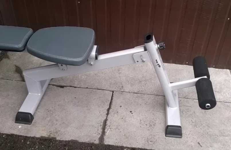 Ławka uniwersalna brzuch prostowniki itp Master płaska hantle