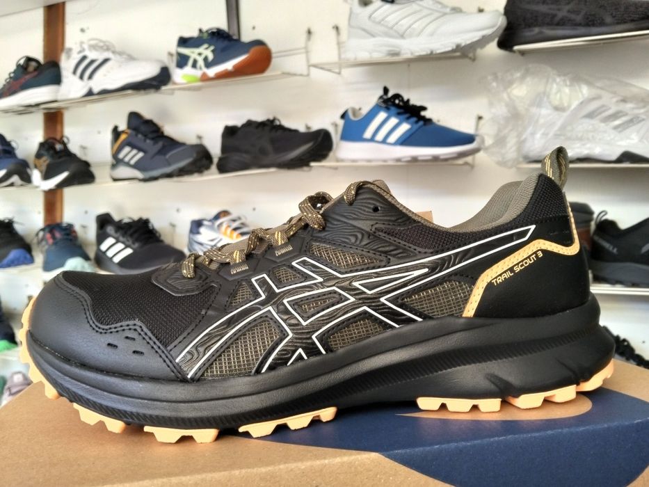 Кросівки asics великі розміра  з 46 до 50.5 та 52.5