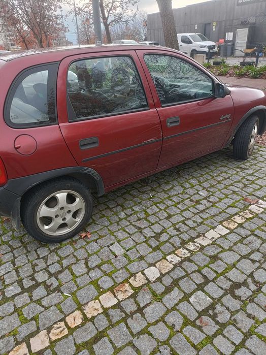 Opel corsa gasolina