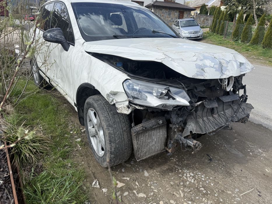 Volkswagen Touareg 2011 3.0 дизель