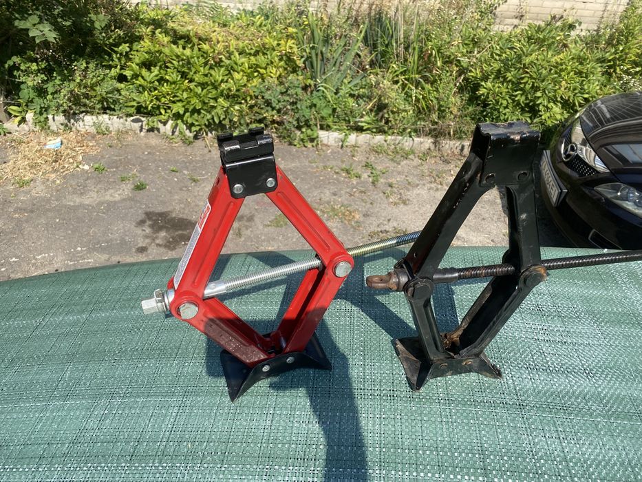 Домкрат. Днепр. центр