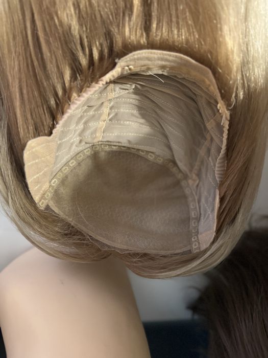 Peruka z włosów  naturalnych  blond
