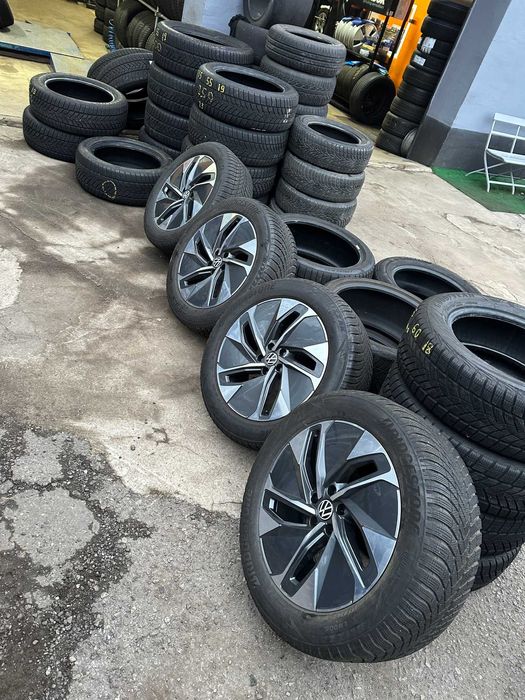 Koła VOLKSWAGEN ID 4; VOLKSWAGEN ID 5 z oponami zimowymi Bridgestone