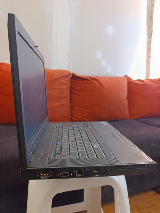 Dell Latitude E5500 (Intel Core 2 Duo - 4GB RAM - 128GB SSD)
